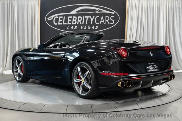 2017 Ferrari California T Convertible - 23074635 - 24