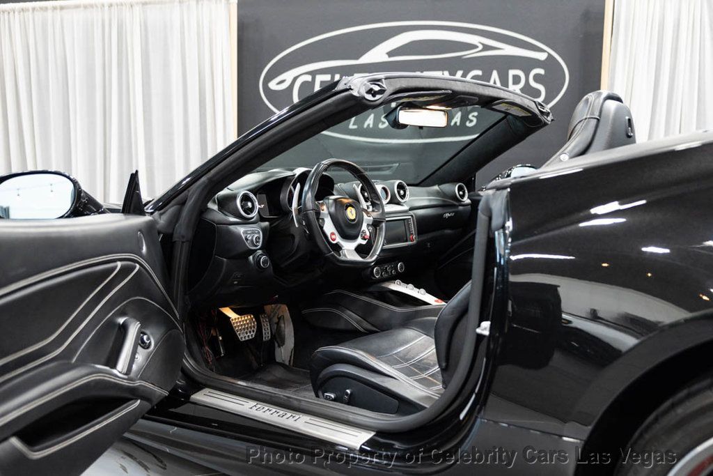 2017 Ferrari California T Convertible - 23074635 - 31