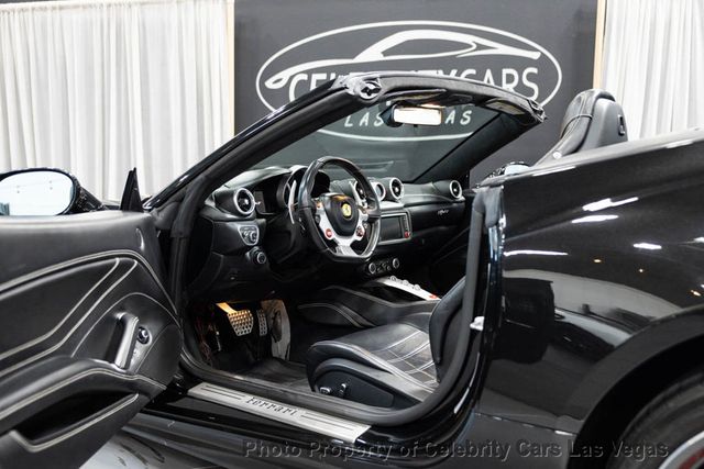 2017 Ferrari California T Convertible - 23074635 - 31