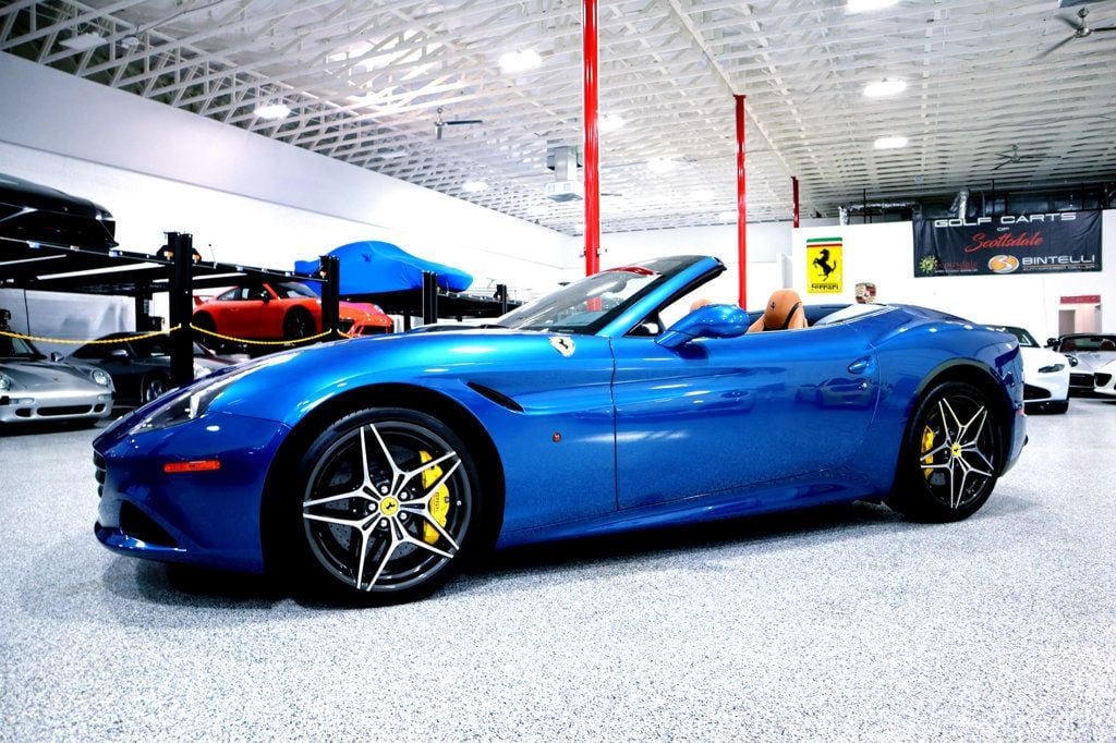 2017 Ferrari California T * ONLY 6K MILES...SPECIAL HANDLING PKG!! - 22706152 - 0