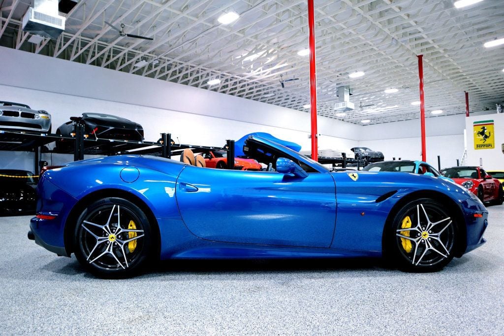 2017 Ferrari California T * ONLY 6K MILES...SPECIAL HANDLING PKG!! - 22706152 - 6