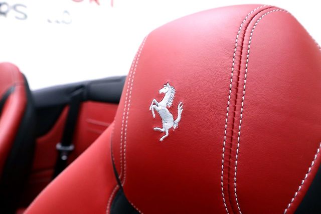 2017 Ferrari CALIFORNIA T * ONLY 7,275 MILES...Stunning Color Combo!! - 21534607 - 24