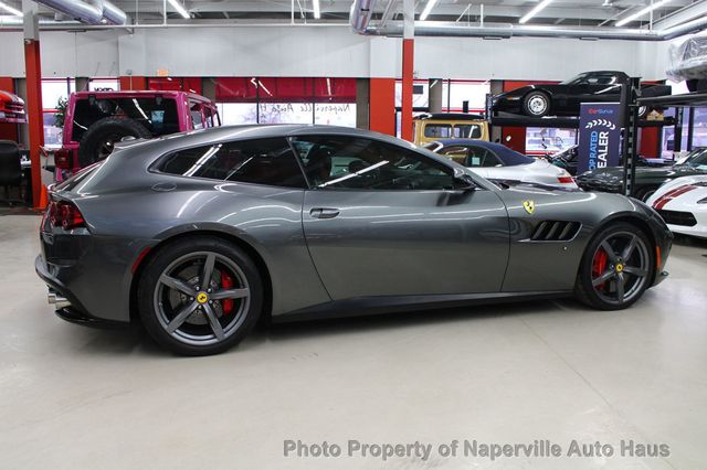 2017 Ferrari GTC4Lusso AWD - 22940204 - 9