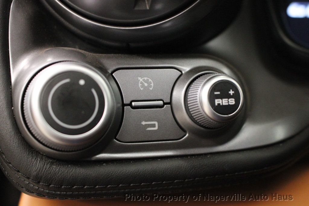 2017 FERRARI GTC4LUSSO - Image 28