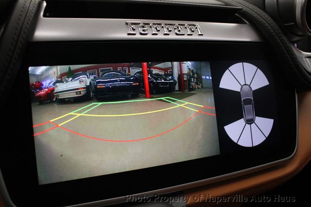 2017 Ferrari GTC4Lusso AWD - 22940204 - 35