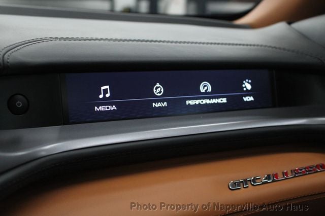 2017 Ferrari GTC4Lusso AWD - 22940204 - 46