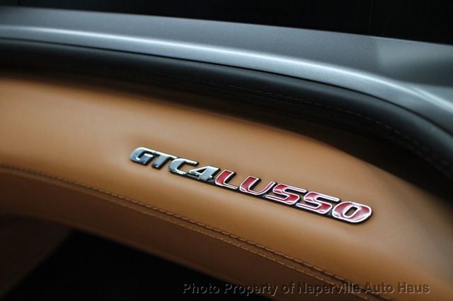 2017 Ferrari GTC4Lusso AWD - 22940204 - 47