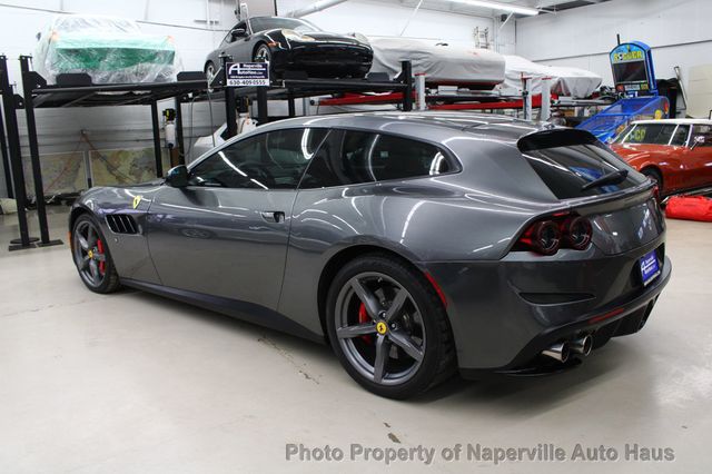 2017 Ferrari GTC4Lusso AWD - 22940204 - 4