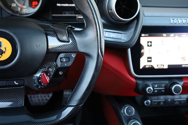 2017 Ferrari GTC4Lusso Coupe - 22971814 - 30