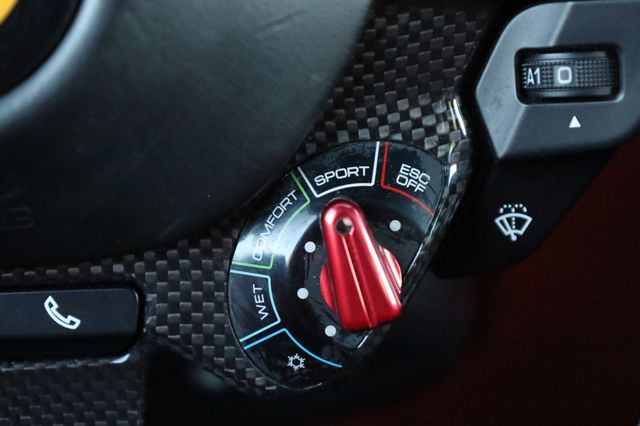 2017 Ferrari GTC4Lusso Coupe - 22971814 - 31