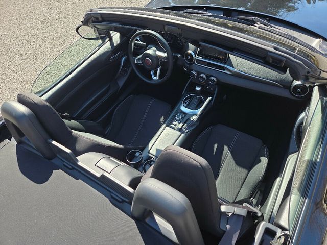 2017 FIAT 124 Spider Classica Convertible - 23001793 - 16