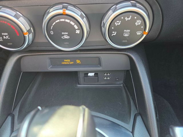 2017 FIAT 124 Spider Classica Convertible - 23001793 - 26