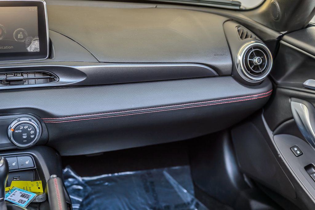 2017 FIAT 124 Spider FIAT SPIDER ABARTH CONVERTIBLE - GRAY ON BLACK - AUTOMATIC  - 23005815 - 33