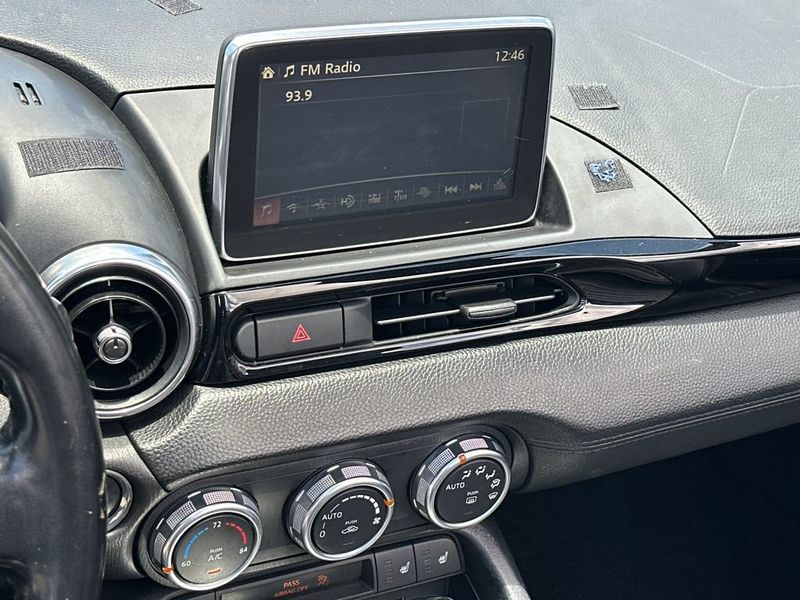 2017 FIAT 124 Spider Lusso Convertible - 23054485 - 14