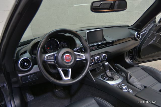 2017 FIAT 124 Spider Lusso Convertible - 22970657 - 10