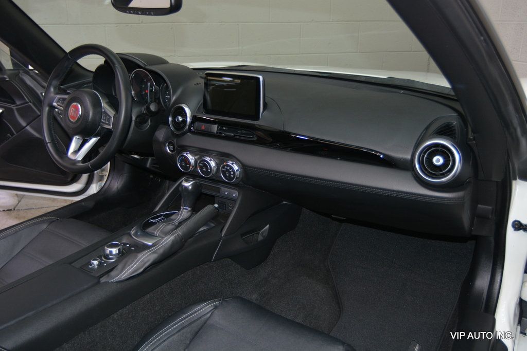 2017 FIAT 124 Spider Lusso Convertible - 22977738 - 15