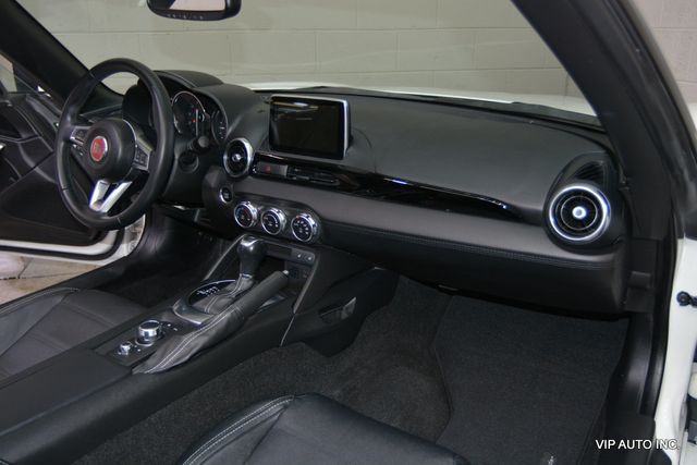 2017 FIAT 124 Spider Lusso Convertible - 22977738 - 15