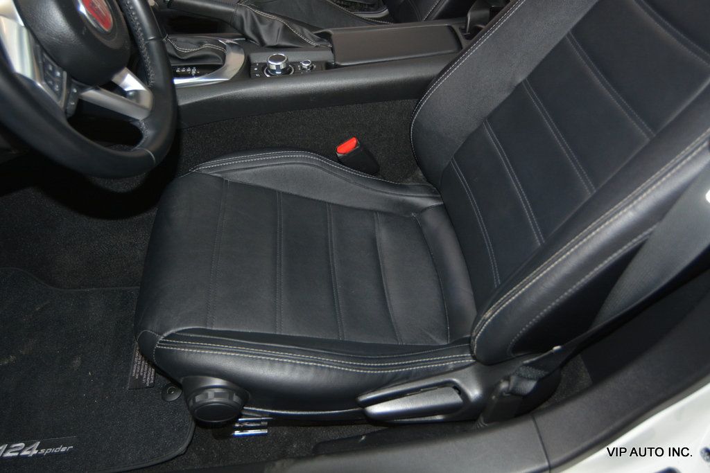 2017 FIAT 124 Spider Lusso Convertible - 22977738 - 20