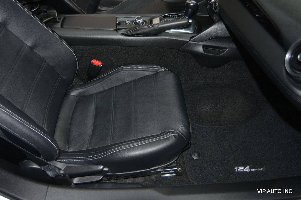 2017 FIAT 124 Spider Lusso Convertible - 22977738 - 21