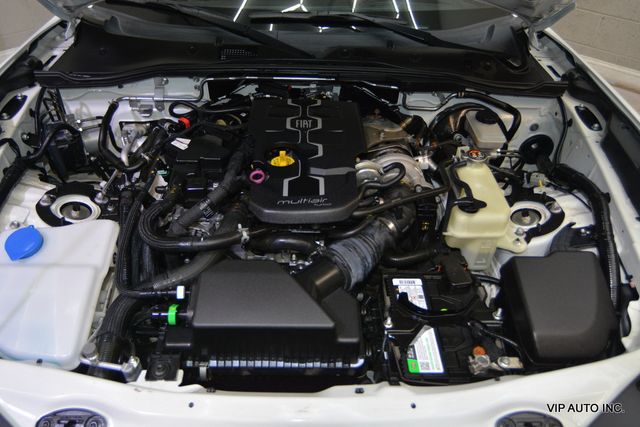 2017 FIAT 124 Spider Lusso Convertible - 22977738 - 30