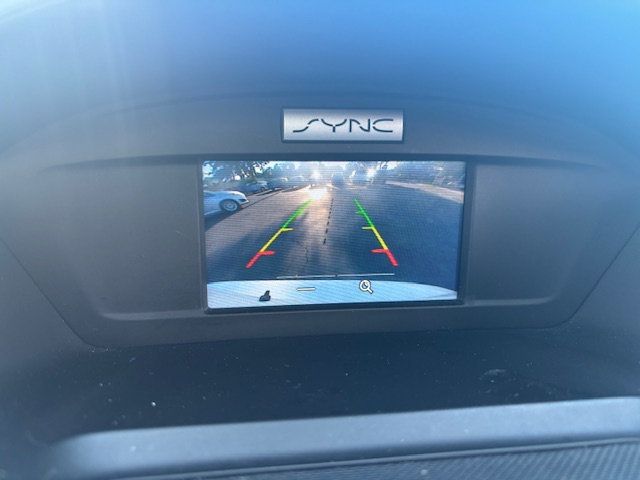 2017 Ford C-Max Hybrid SE FWD - 22920551 - 15