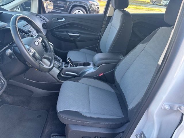 2017 Ford C-Max Hybrid SE FWD - 22920551 - 3