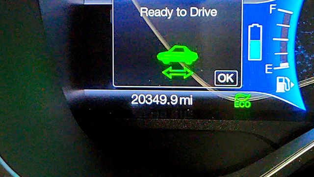 2017 Ford C-Max Hybrid SE FWD - 23026184 - 13