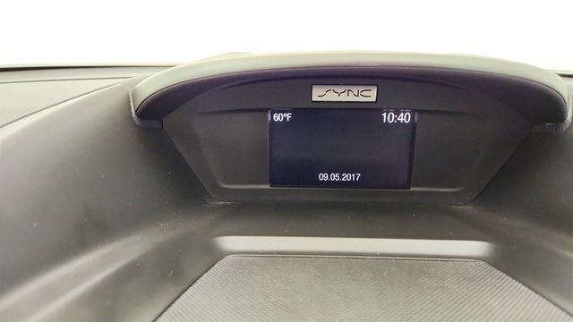 2017 Ford C-Max Hybrid SE FWD - 23026184 - 16