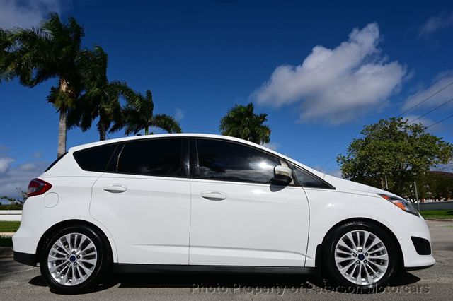 2017 Ford C-Max Hybrid SE FWD - 22949237 - 1