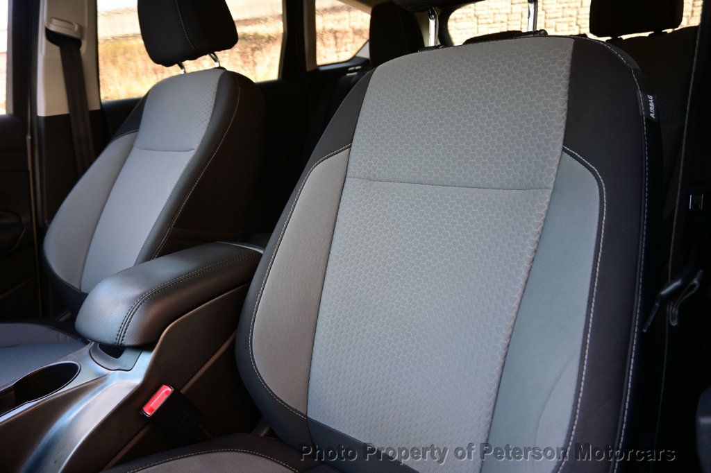 2017 Ford C-Max Hybrid SE FWD - 22949237 - 22