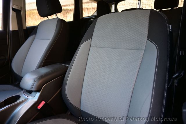 2017 Ford C-Max Hybrid SE FWD - 22949237 - 22