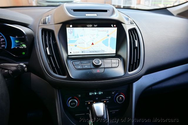 2017 Ford C-Max Hybrid SE FWD - 22949237 - 25