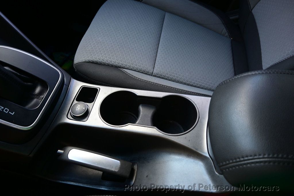 2017 Ford C-Max Hybrid SE FWD - 22949237 - 30