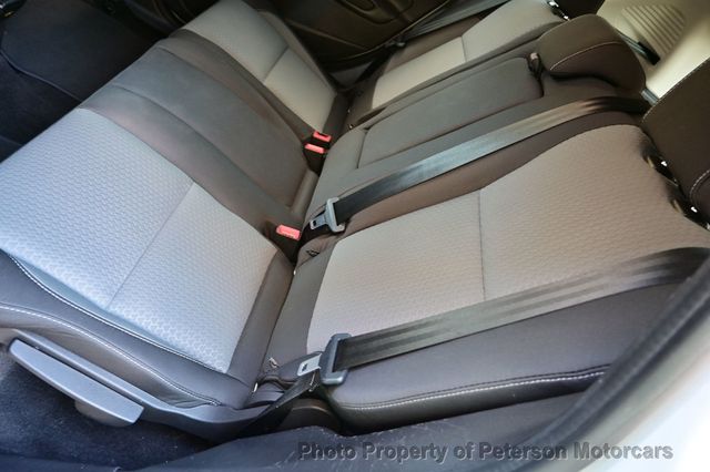 2017 Ford C-Max Hybrid SE FWD - 22949237 - 33