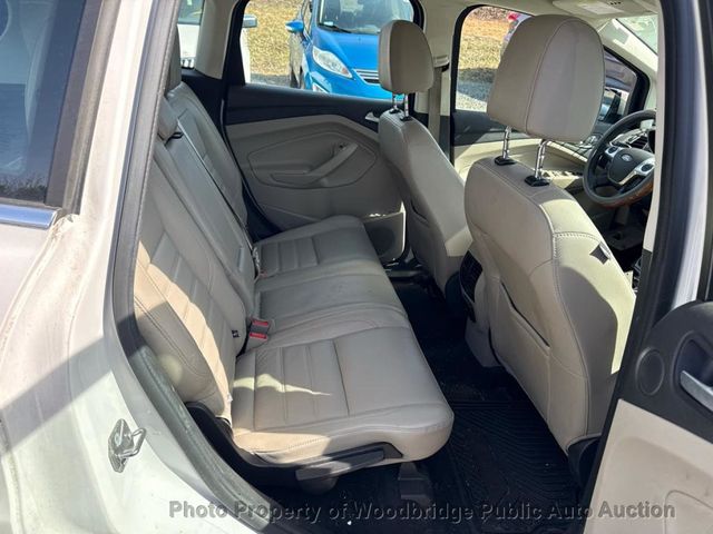 2017 Ford C-Max Hybrid Titanium FWD - 23005891 - 11