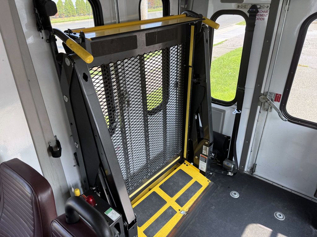 2017 Ford E350 Non-CDL Wheelchair Shuttle Bus For Sale For Adults Medical Transport Mobility ADA Handicapped - 23066397 - 22