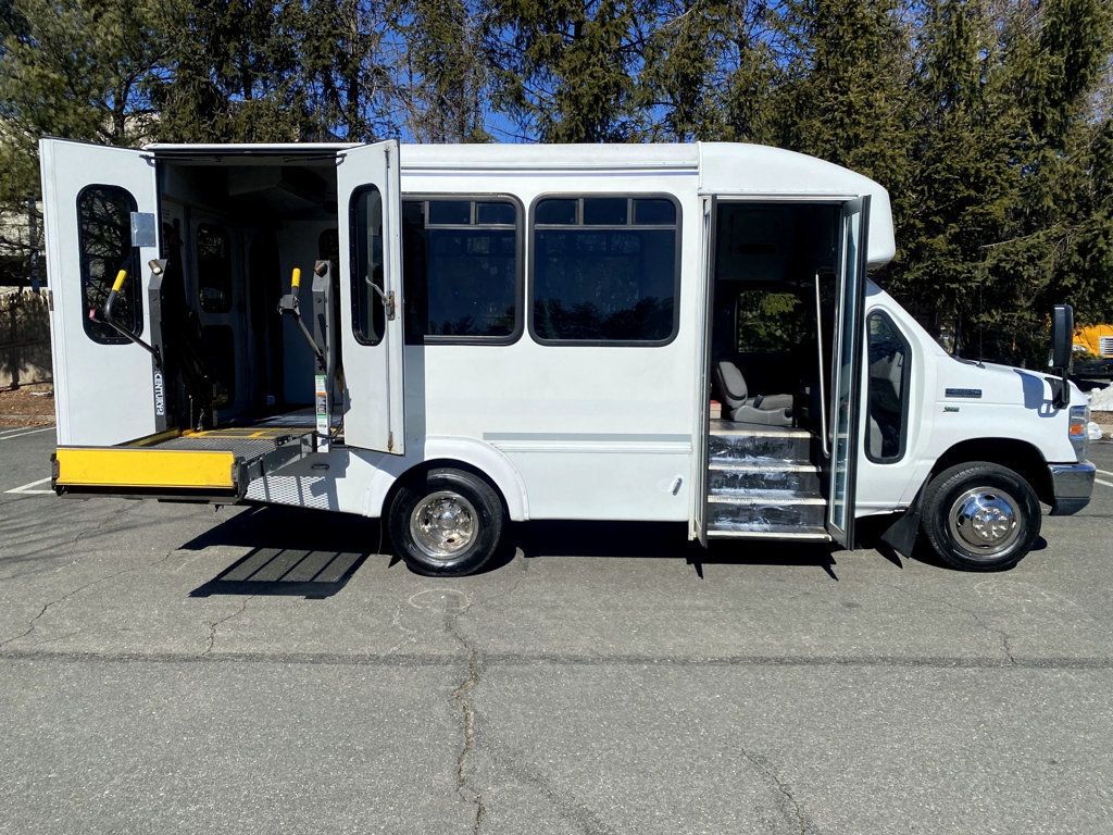 2017 Ford E350 Non-CDL Wheelchair Shuttle Bus For Sale For Adults Medical Transport Mobility ADA Handicapped - 23066397 - 4