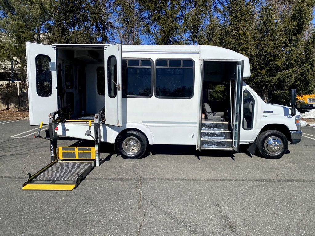2017 Ford E350 Non-CDL Wheelchair Shuttle Bus For Sale For Adults Medical Transport Mobility ADA Handicapped - 23066397 - 5