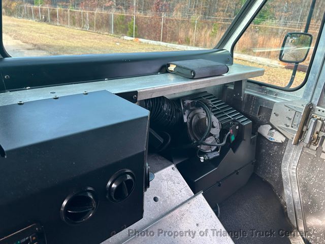 2017 Ford E350HD STEP VAN JUST 2k MILES! SUPER NICE UNIT! EXTREMELY LOW MILES! - 22941433 - 12