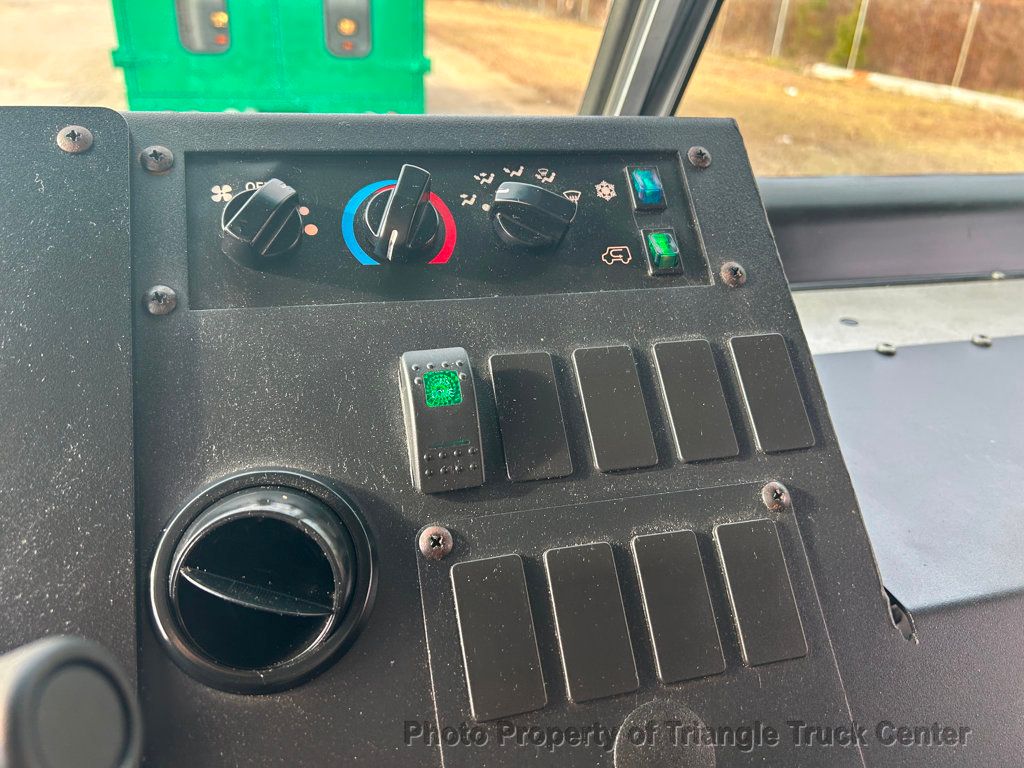 2017 Ford E350HD STEP VAN JUST 2k MILES! SUPER NICE UNIT! EXTREMELY LOW MILES! - 22941433 - 14