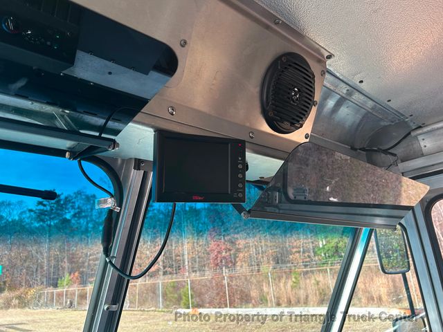 2017 Ford E350HD STEP VAN JUST 2k MILES! SUPER NICE UNIT! EXTREMELY LOW MILES! - 22941433 - 19