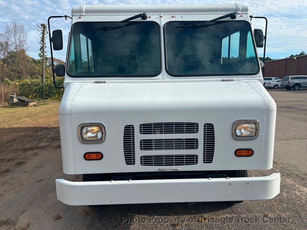 2017 Ford E350HD STEP VAN JUST 2k MILES! SUPER NICE UNIT! EXTREMELY LOW MILES! - 22941433 - 41