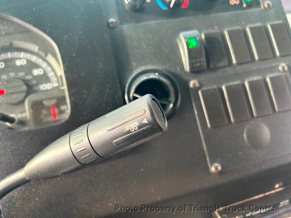 2017 Ford E350HD STEP VAN JUST 2k MILES! SUPER NICE UNIT! EXTREMELY LOW MILES! - 22941433 - 55