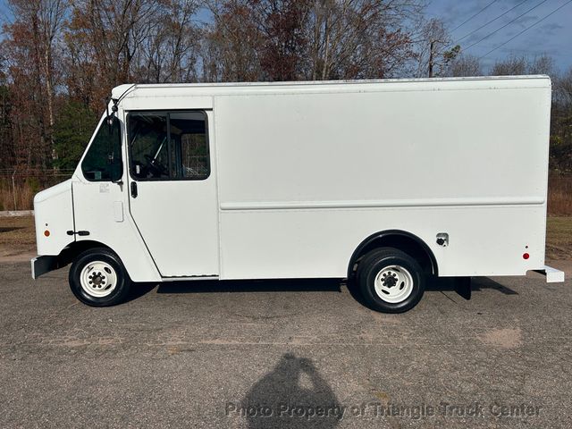 2017 Ford E350HD STEP VAN JUST 2k MILES! SUPER NICE UNIT! EXTREMELY LOW MILES! - 22941433 - 6