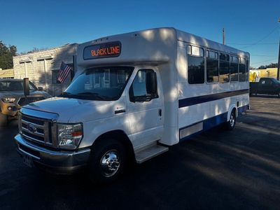 2017 Ford E450 SHUTTLE BUS
