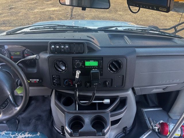 2017 Ford E450 SHUTTLE BUS E-450  BUS - 22978791 - 14