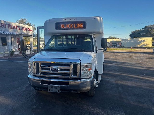2017 Ford E450 SHUTTLE BUS E-450  BUS - 22978791 - 18