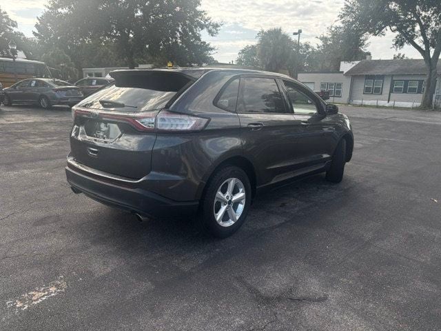 2017 Ford Edge SE AWD - 23066447 - 4