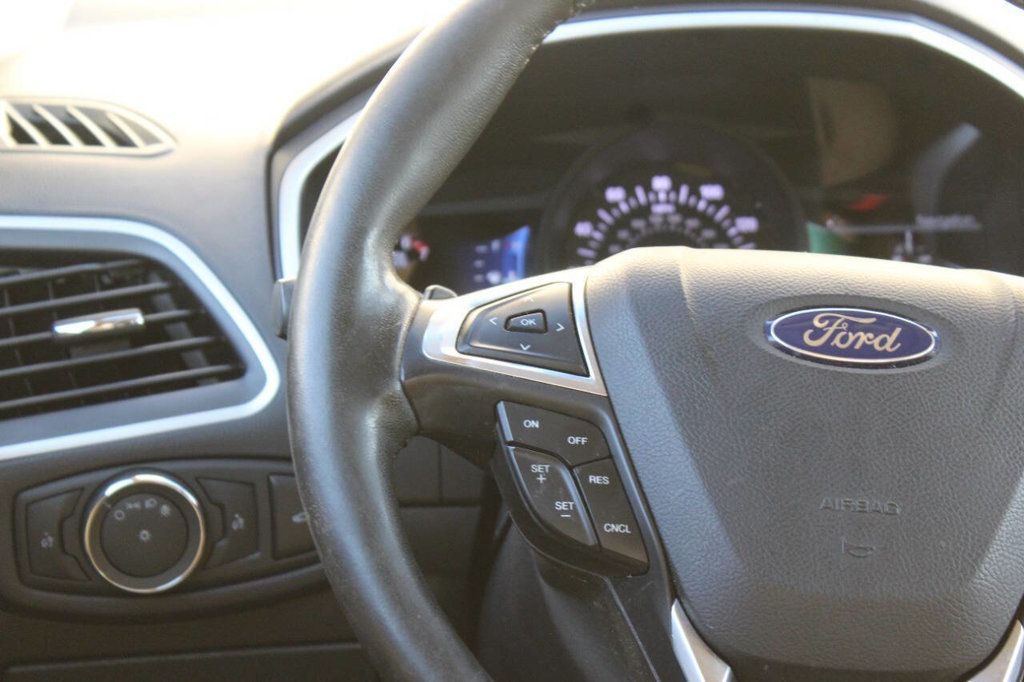 2017 Ford Edge SEL AWD - 22917694 - 22