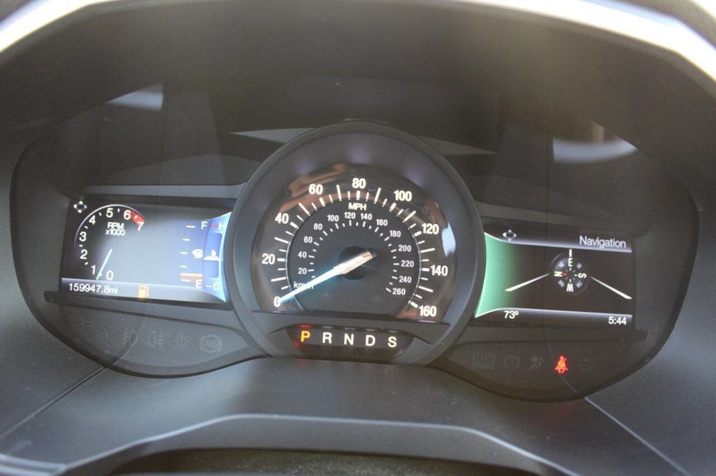 2017 Ford Edge SEL AWD - 22917694 - 25